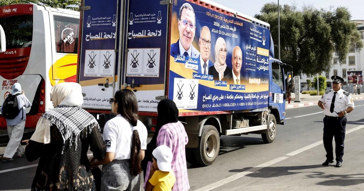 الأحزاب المغربية تنشط في الأسواق والإنترنت للاستعداد للانتخابات النيابية