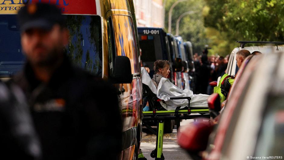 إخلاء امرأة عمرها 87 عامًا يثير احتجاجات السكن في مدريد