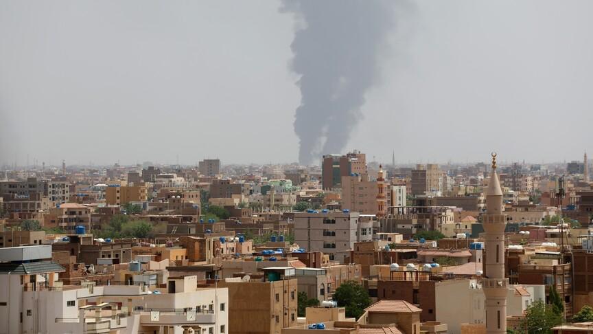 حريق في مخازن وقود سودانية بعد ضربة بطائرة بدون طيار