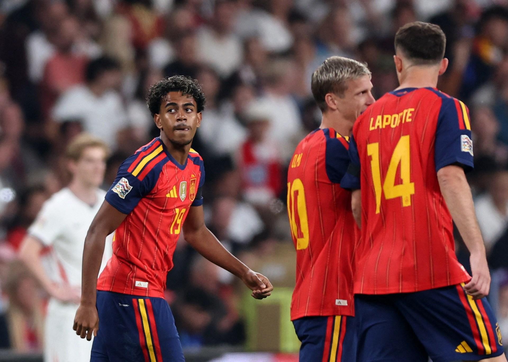 ليمين يامال يفتتح التسجيل واسبانيا تقلب الطاولة على انجلترا بثلاثة أهداف مقابل اثنين في دوري الأمم