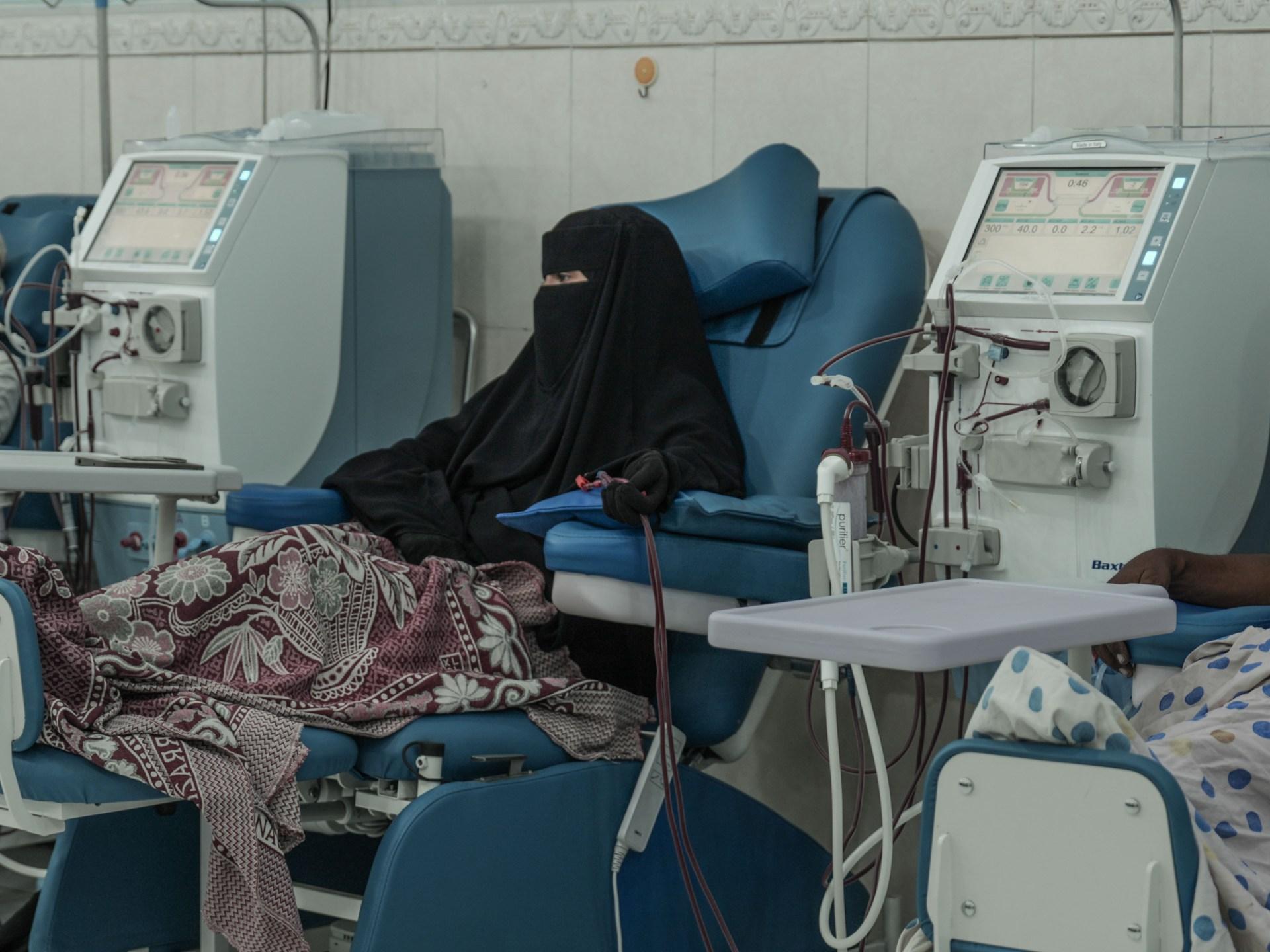 الصور تكشف معاناة المستشفيات اليمنية بسبب انقطاع الكهرباء