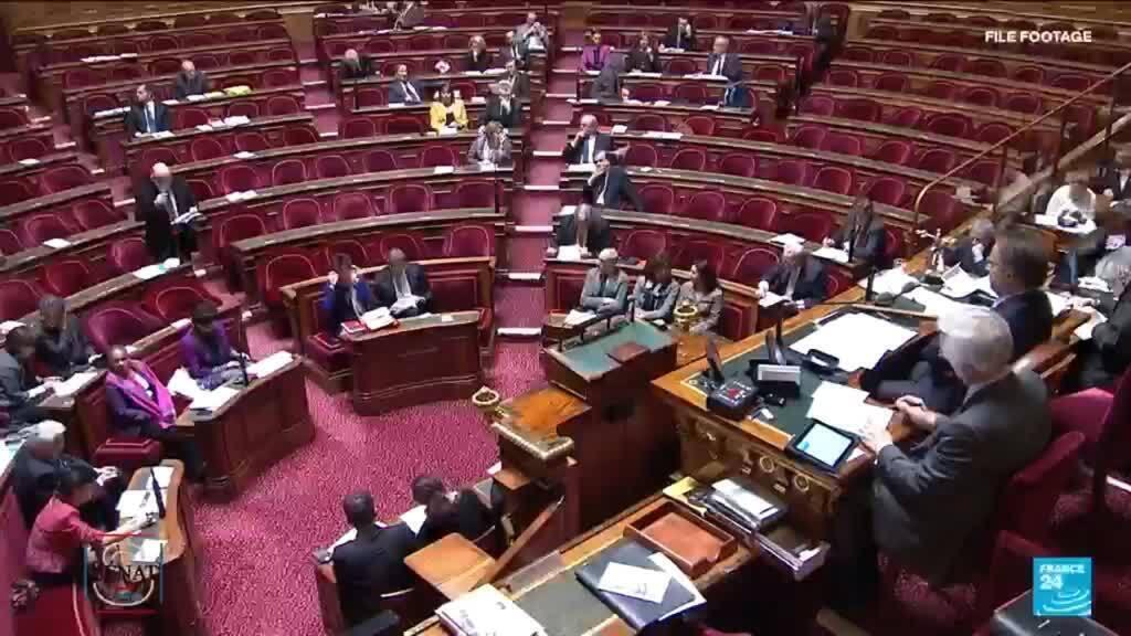 فرانس 24: Ле بين تعلن عن "الفوز" بعد فوز اليمين المتطرف بـ 14 مقعداً في مجلس الشيوخ الفرنسي