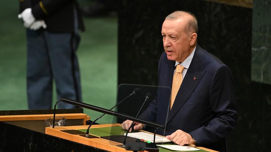 الرئيس أردوغان يدعو دول الأمم المتحدة لPressuring إسرائيل على إعادة إعمار غزة