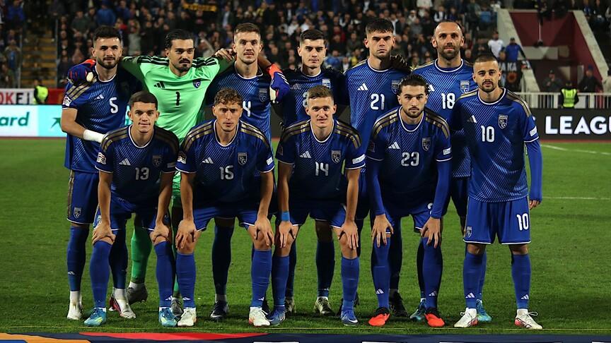 لاعب إيرلندا جايسون نايت يعارض مباراة إسرائيل