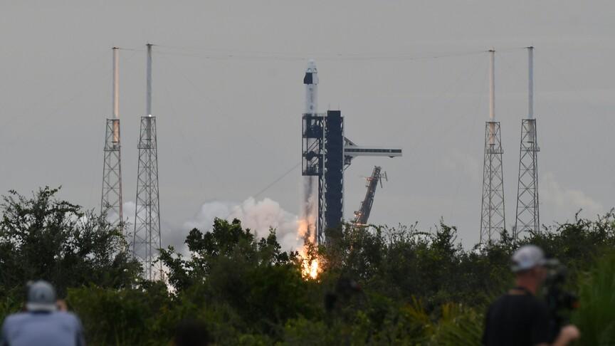 مركبة SpaceX تصل إلى المدار في رحلة قياسية إلى محطة الفضاء الدولية