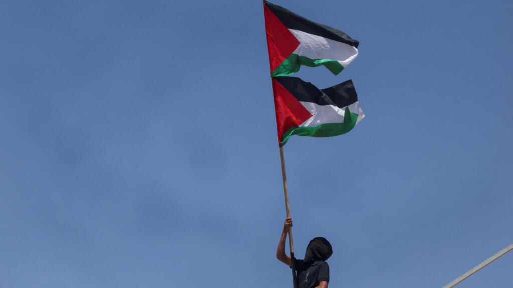 فلسطين تخطط لإجراء أول انتخابات محلية في 20 عاماً