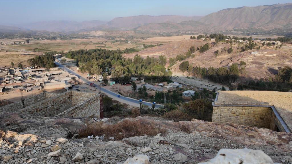 تجدد القتال في إثيوبيا بعد سيطرة الجبهة التيجانية على مطارات رئيسية