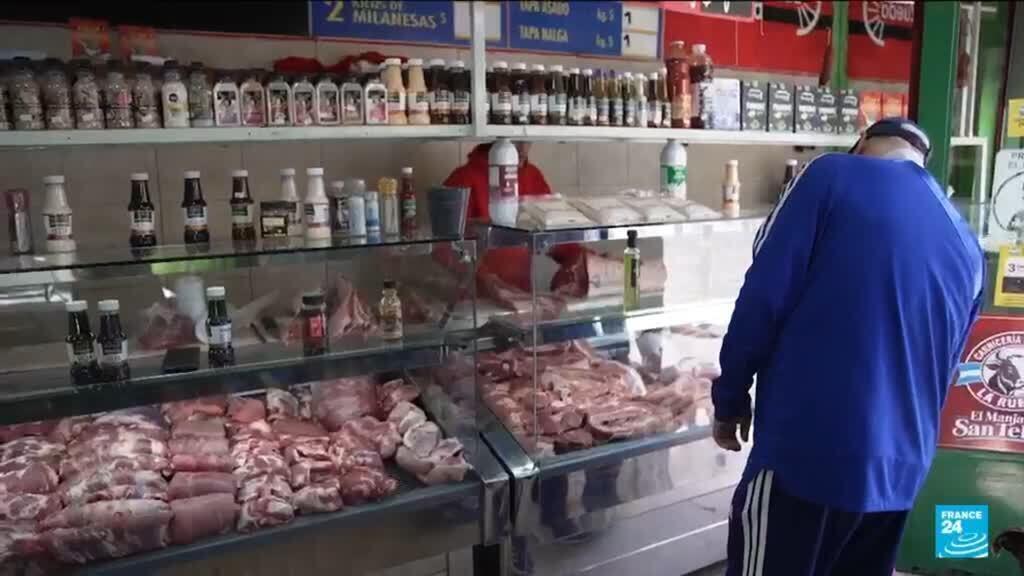الأرجنتين تتخلى عن اللحم مع انخفاض شرائه لأدنى مستوى
