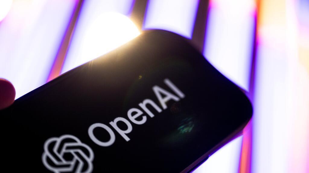 شركة OpenAI ت_Cancel_ إصدار نموذج AI جديد بسبب مخاوف أمنية