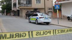 حادث إطلاق النار خارج مدرسة تركية يصيب 11 شخصاً