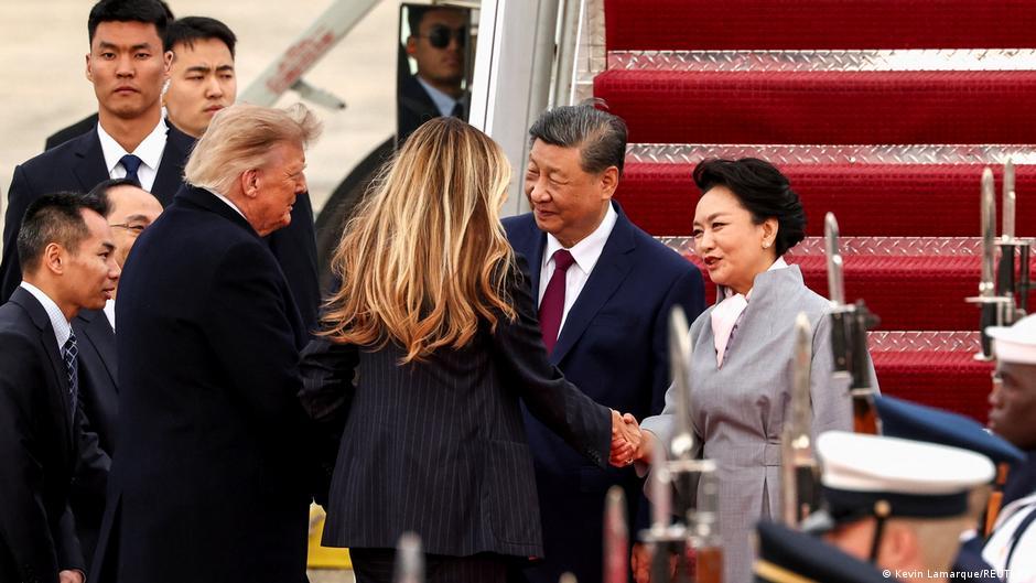 ترحيب ترامب الحار ل Jinping في واشنطن