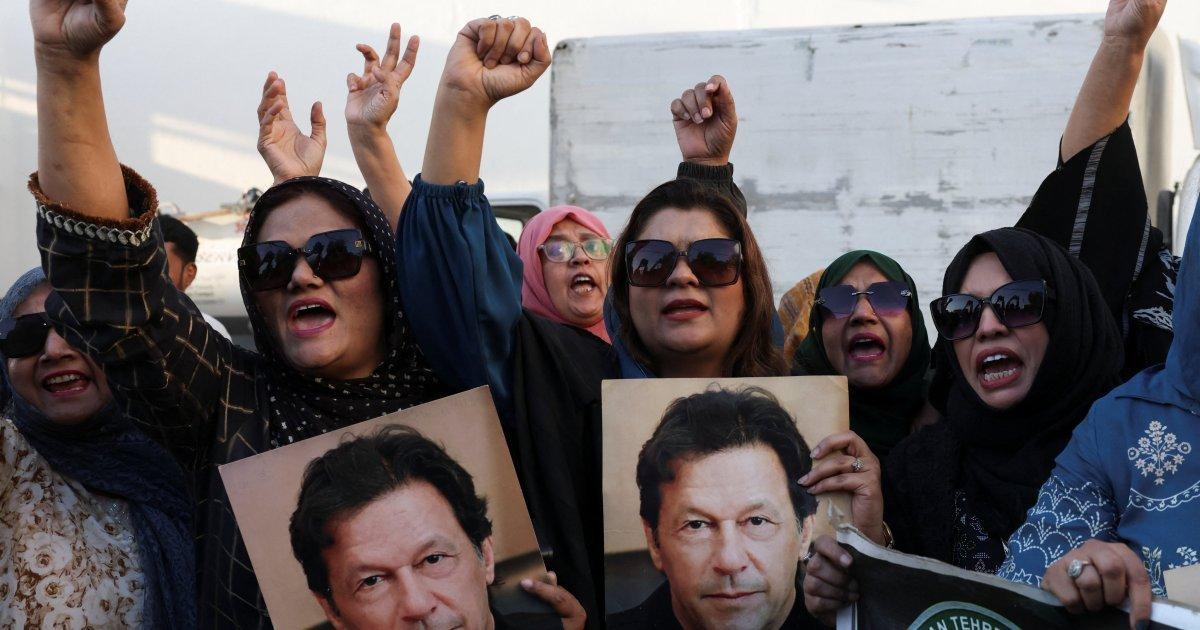 إغلاق الطرق المؤدية إلى إسلام آباد قبل مظاهرات إطلاق سراح عمران خان