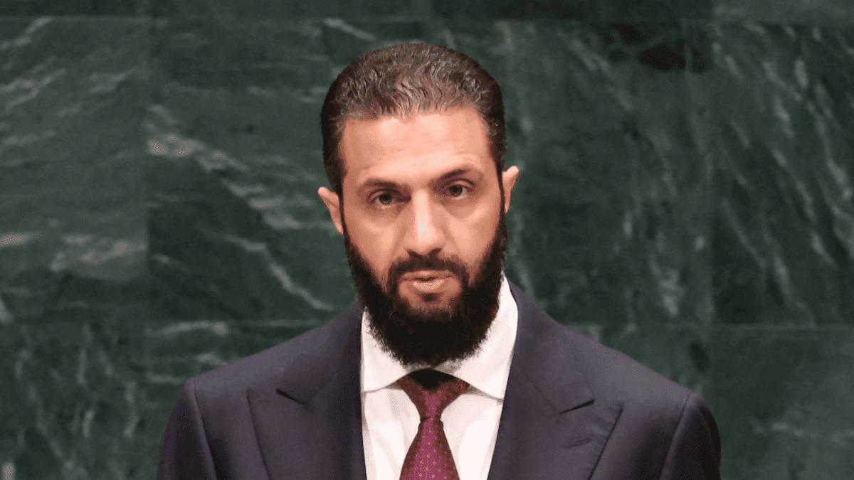 الرئيس الأسد يطالب بإنسحاب القوات الإسرائيلية من الجولان السوري