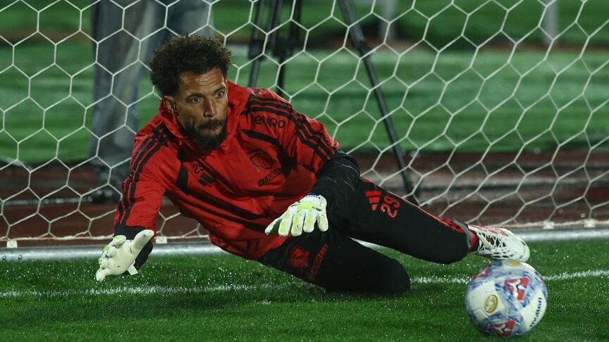حارس مرمى كاب فيردي يقول إن الشهرة في كأس العالم كلفته الخصوصية