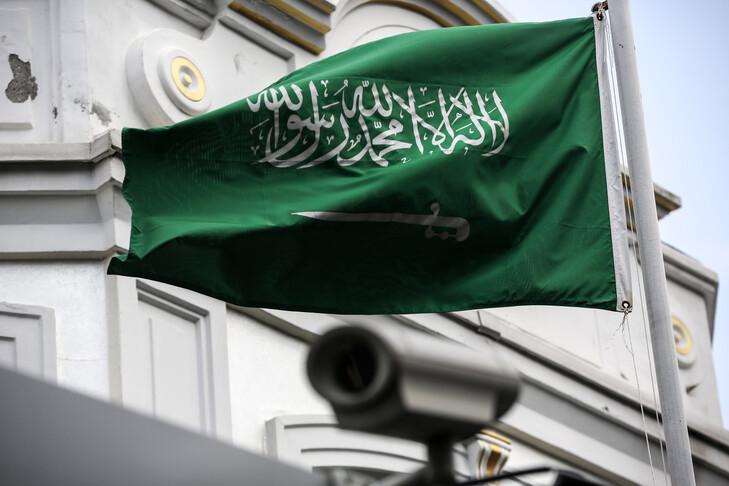 السعودية تنفي تقارير حول انتحاري في المسجد الحرام في مكة