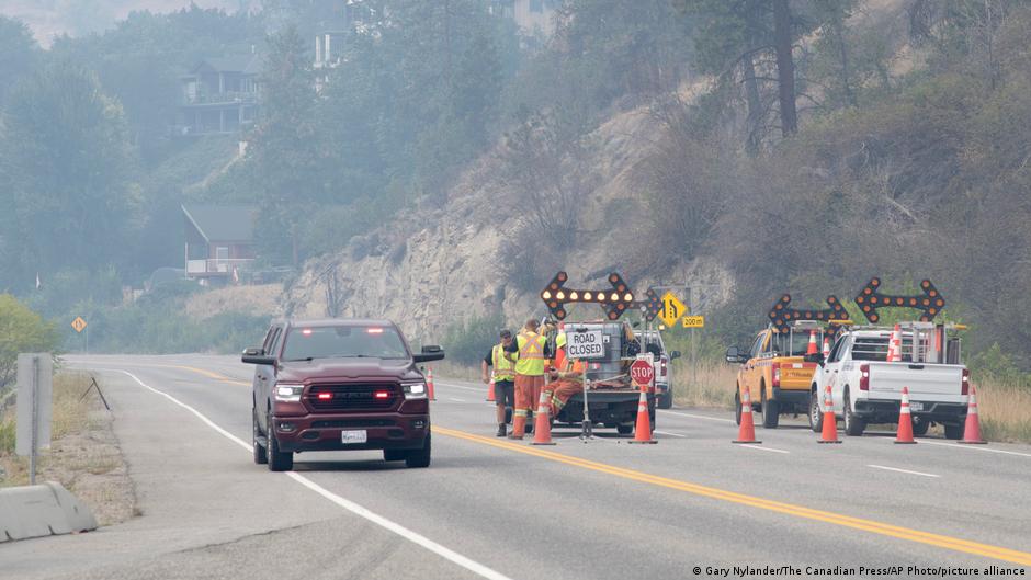 Canada: British Columbia declares emergency as fires spread