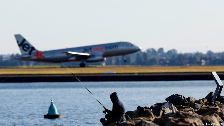 Australia: Jetstar, Qatar Airways planes almost collide on Sydney Airport tarmac