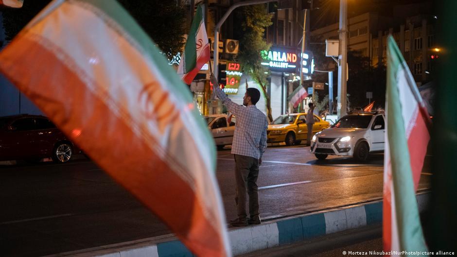 إيران تعبر عن رفضها للعقوبات الأمريكية وتدعو الشركاء التجاريين للتصدي