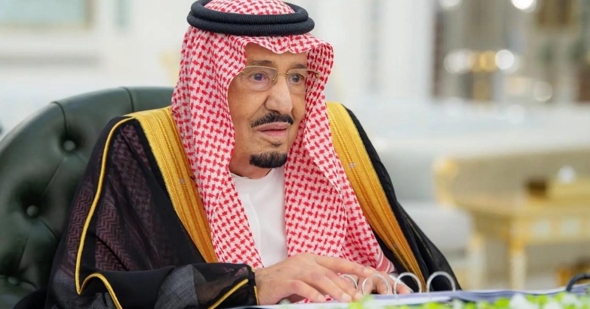 الملك سلمان يدين الهجمات الإرهابية على مكة من قبل الحوثيين