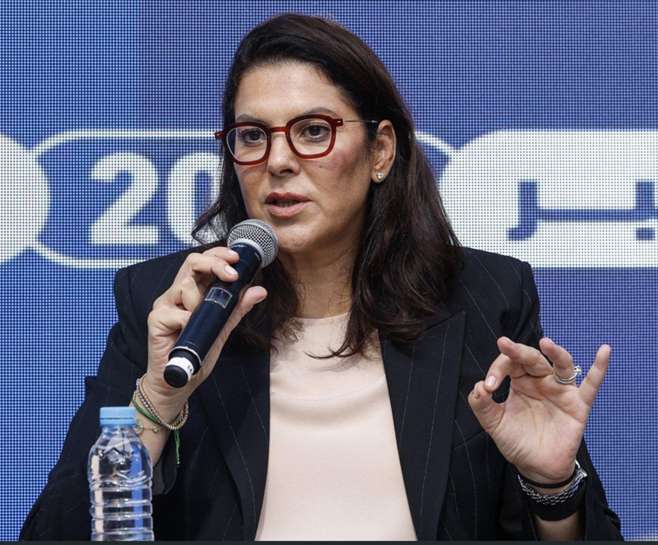 الملك المغربي يعين أول رئيس وزراء امرأة في البلاد