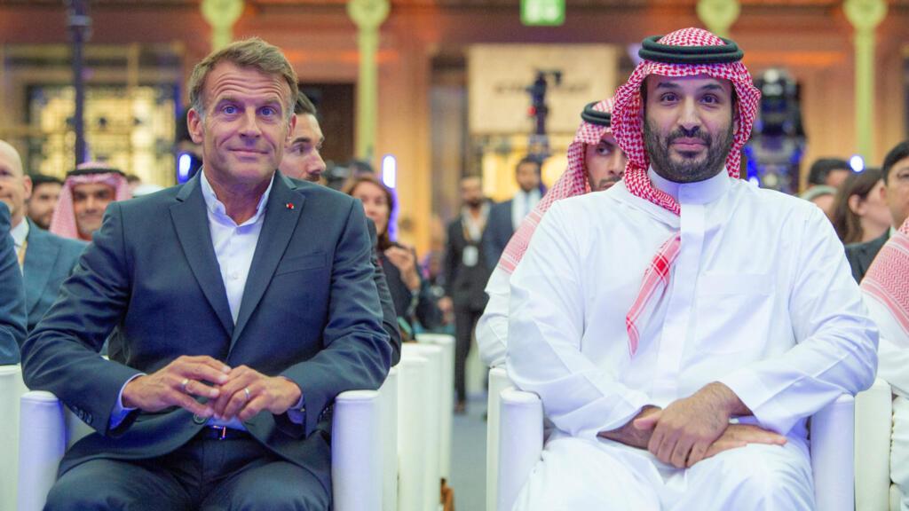 زيارة محمد بن سلمان إلى فرنسا تجمع بين القضايا الإقليمية وألعاب الفيديو الإلكترونية