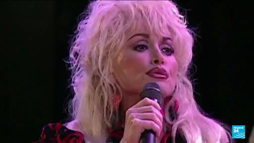 America unites in mourning for Dolly Parton