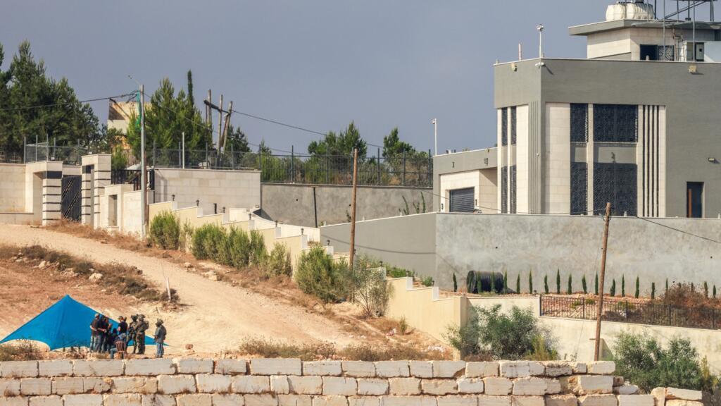 Palestinians في قسرا يخشون من الاستيلاء الإسرائيلي على منازلهم