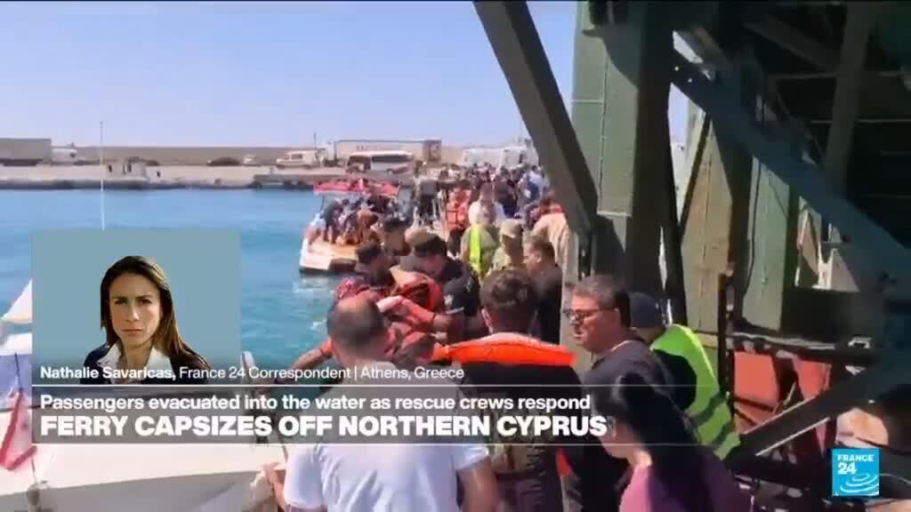 حادثة سفينة الركاب التي غرقت قبالة شمالي قبرص
