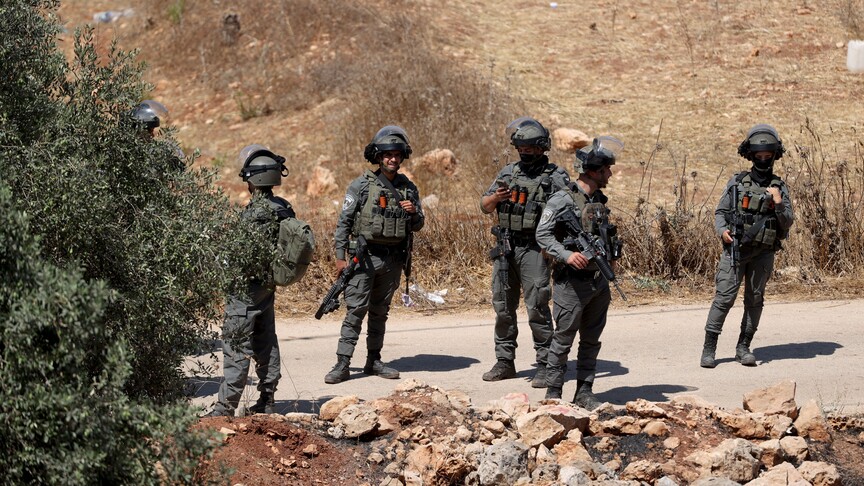 Israeli forces raid West Bank towns as occupiers target Palestinian homes, carry out demolitions