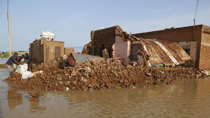 فيضانات جنوب السودان تهجّر 168 عائلة وتضرر 271 منزلًا