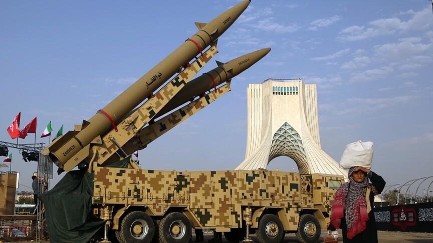 إيران تهدد المصالح الاقتصادية الأمريكية في حالة استمرار الحصار البحري