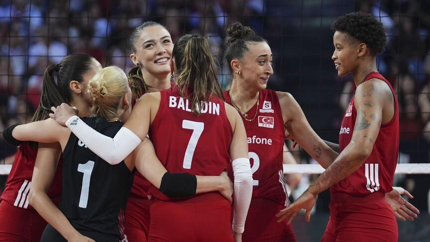 Türkiye تودع مباريات المجموعة الأولى في أوروفوللي بالخسارة من بولندا 3-2